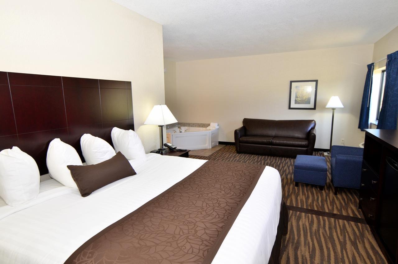 Cornerstone Inn & Suites Элвайн Экстерьер фото